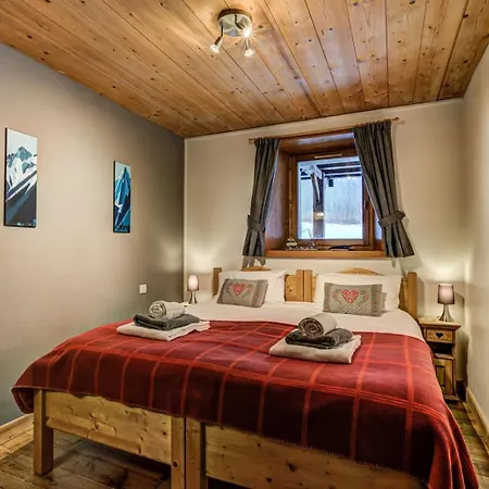 Apartment Chalet Davos: The Art Of Alpine Living