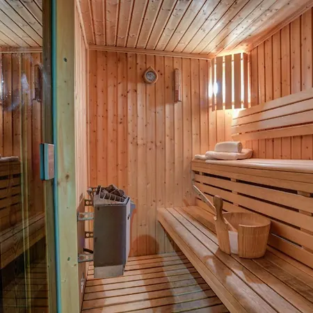Chalet Davos: The Art Of Alpine Living